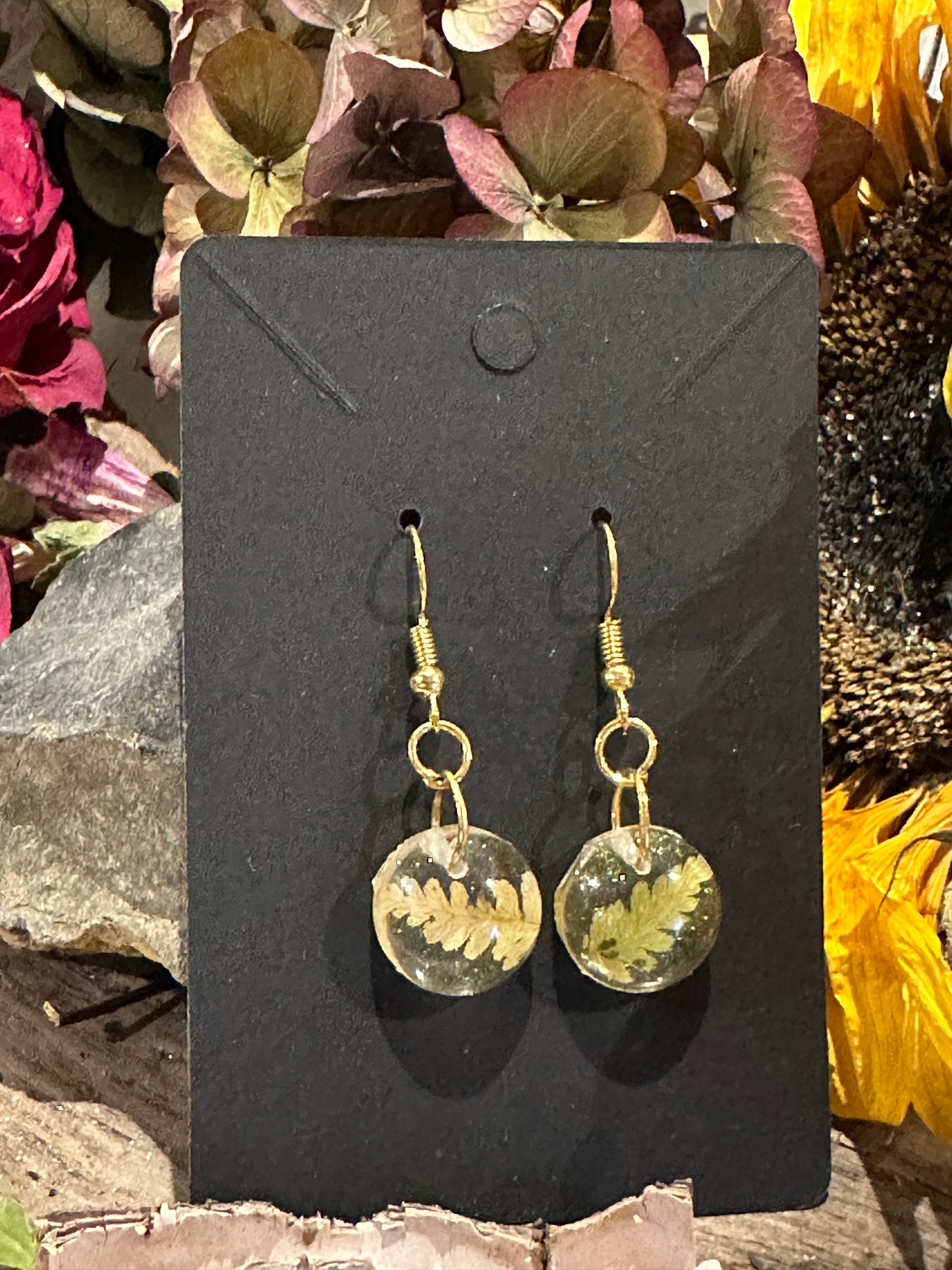 Round fern drop gold earrings