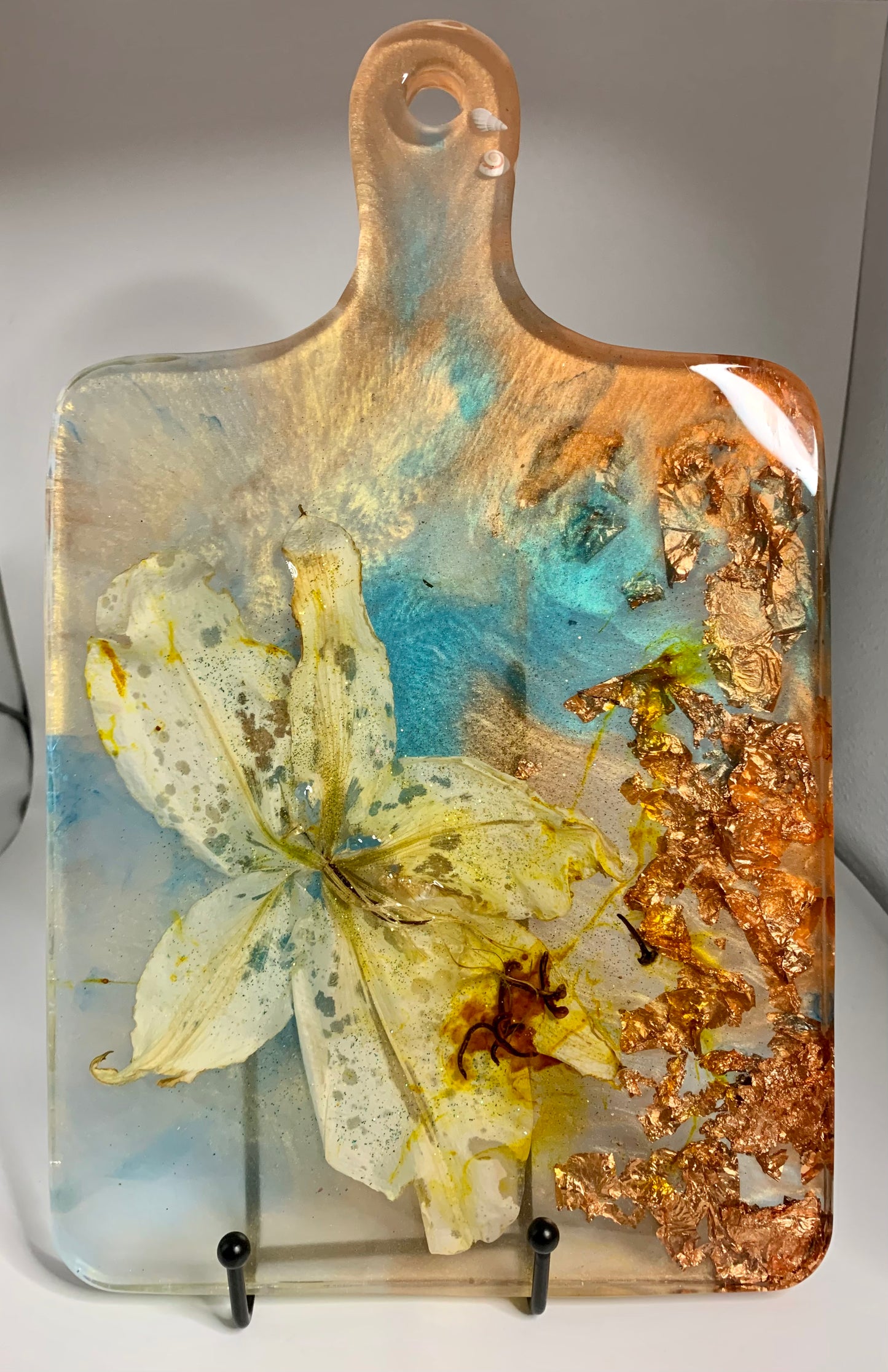 White Lily with Copper and Blue Large Cheese Board