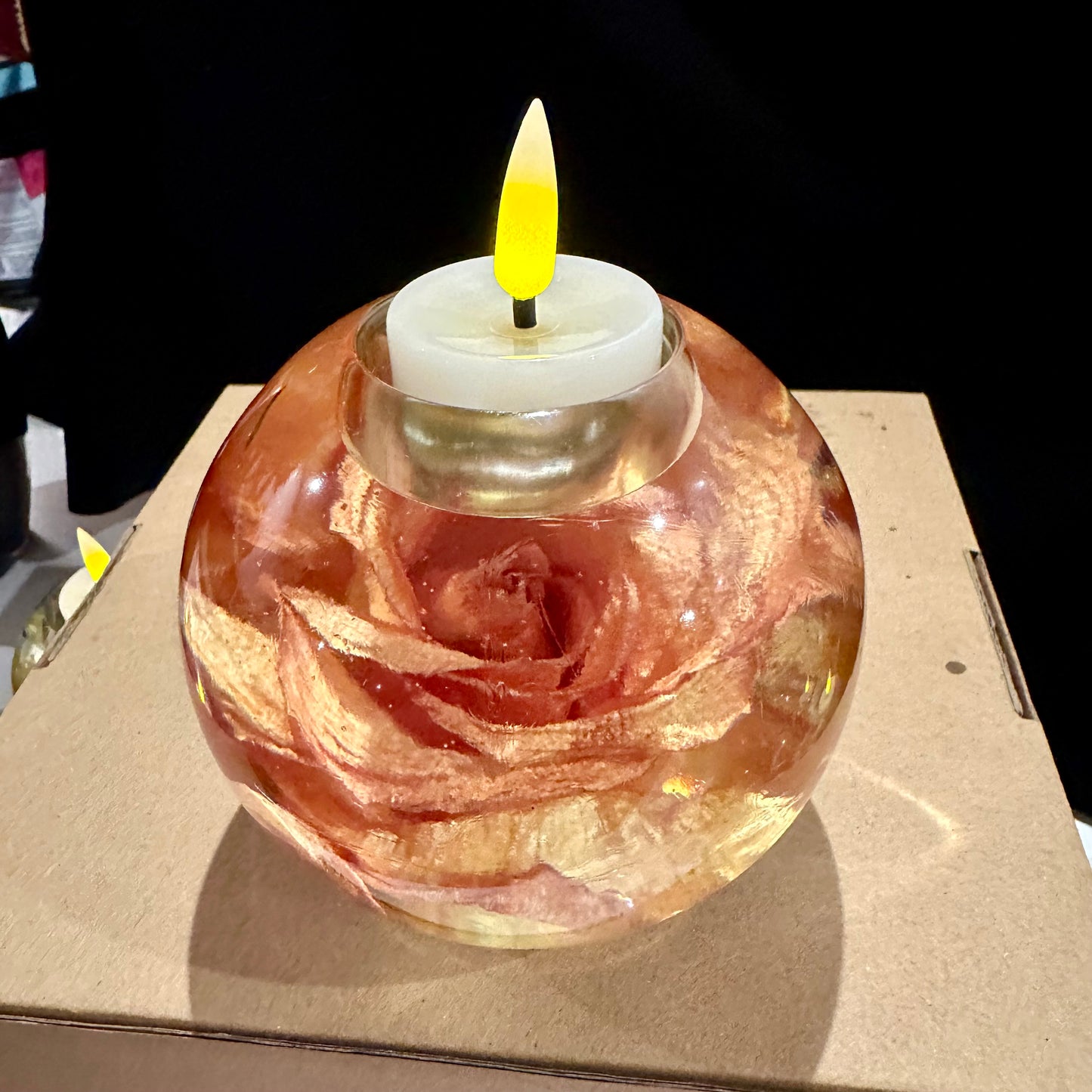 Resin Rose 99