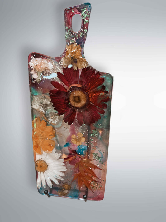 Flowers and Daisies Medium Cheese Board